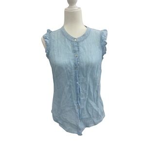 Light Blue Sleeveless Women's Top